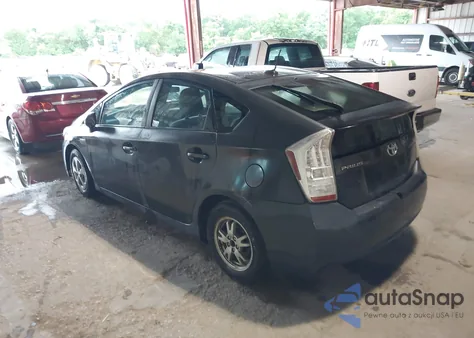 2010 Toyota Prius Iii z USA, uszkodzony, nr VIN JTDKN3DUXA0065514